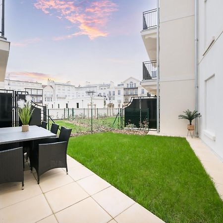 Columbus Garden By Plaza Apartment Serris Exterior photo